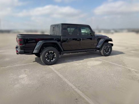 New 2026 Jeep Gladiator Rubicon image 13