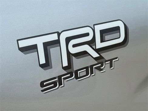 Used 2024 Toyota Tacoma TRD Sport w/ TRD Sport Upgrade Package image 10