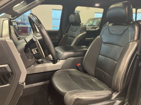 Used 2019 Ford F150 Raptor w/ Equipment Group 802A Luxury image 13