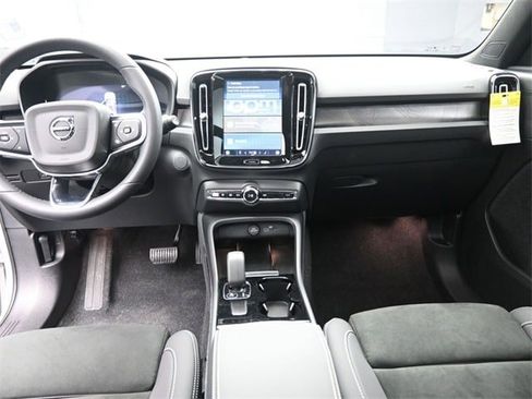 Certified 2024 Volvo XC40 Recharge Plus w/ Protection Package Premier image 9