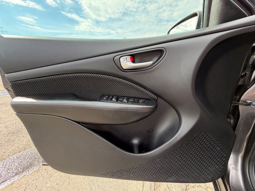 Used 2016 Dodge Dart SXT FWD image 15
