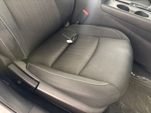 Used 2024 Nissan Altima 2.5 S FWD image 31