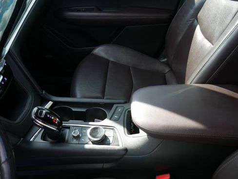 Used 2020 Cadillac XT6 Premium Luxury image 24