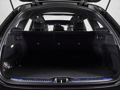 New 2026 Mercedes-Benz GLC 300 4MATIC image 6