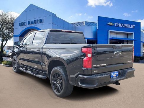 Used 2025 Chevrolet Silverado 1500 Custom RWD image 4
