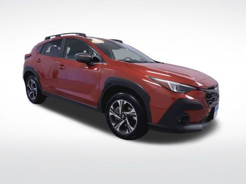 Certified 2025 Subaru Crosstrek 2.0i Premium image 2