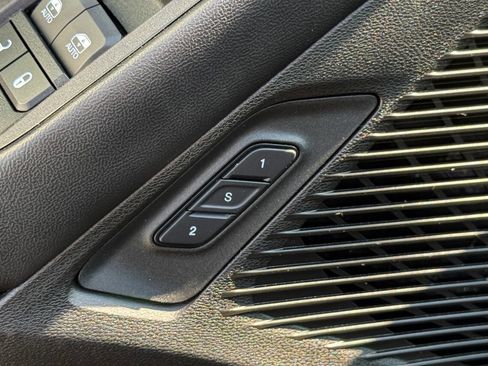 Used 2025 Dodge Charger Daytona R/T w/ Plus Group image 19