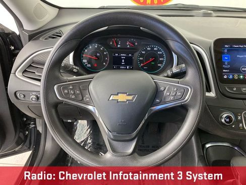 Used 2024 Chevrolet Malibu LT image 8