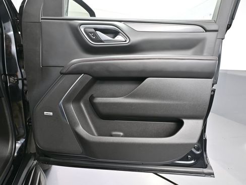 Used 2023 Chevrolet Suburban RST AWD/4WD image 44