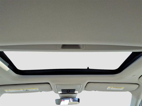 Used 2025 Honda CR-V EX-L image 37