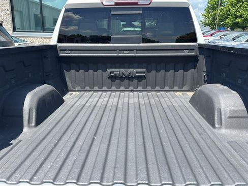 Used 2020 GMC Sierra 1500 SLT w/ SLT Premium Plus Package AWD/4WD image 26