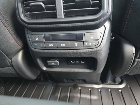 New 2026 Honda Ridgeline Black Edition image 12