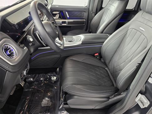 Used 2025 Mercedes-Benz G 63 AMG 4MATIC image 9