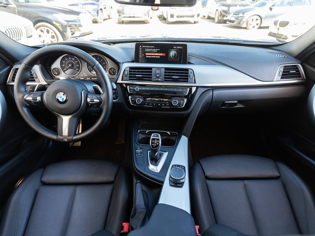 Used 2018 BMW 330i xDrive Sedan w/ M Sport Package AWD/4WD image 2