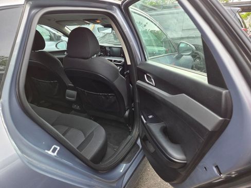 Used 2022 Kia K5 LXS FWD image 7