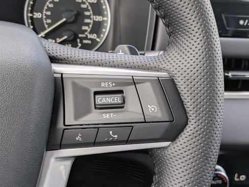 New 2026 Mitsubishi Outlander LE FWD image 25