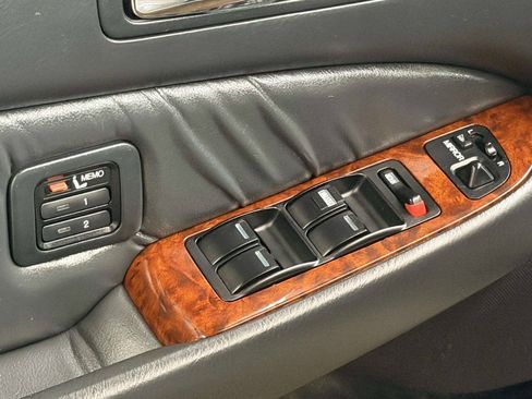 Used 2002 Acura RL FWD image 17