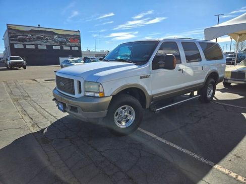Used 2004 Ford Excursion Eddie Bauer image 3