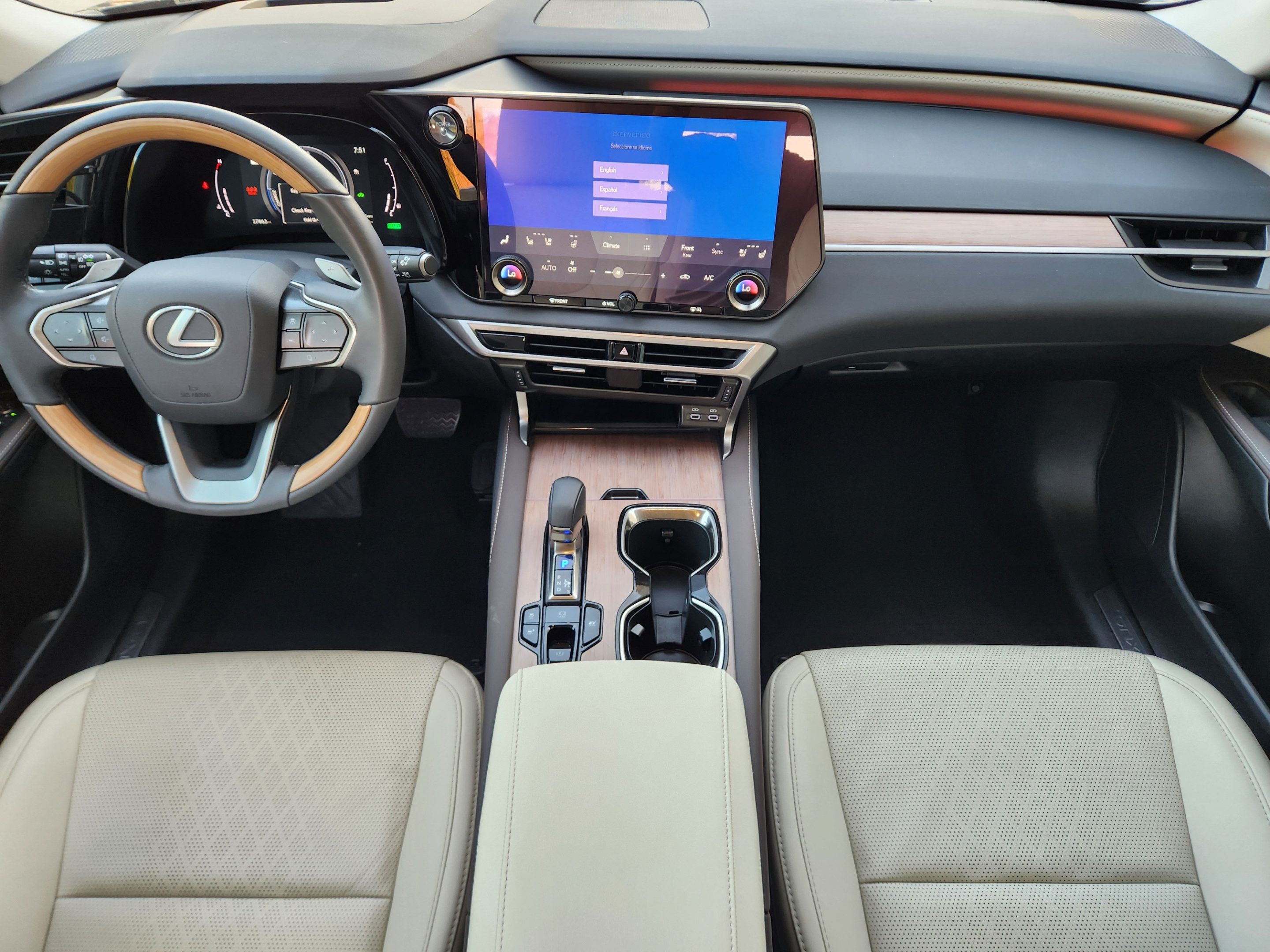 Used 2024 Lexus RX 350 w/ Technology Package AWD/4WD image 22
