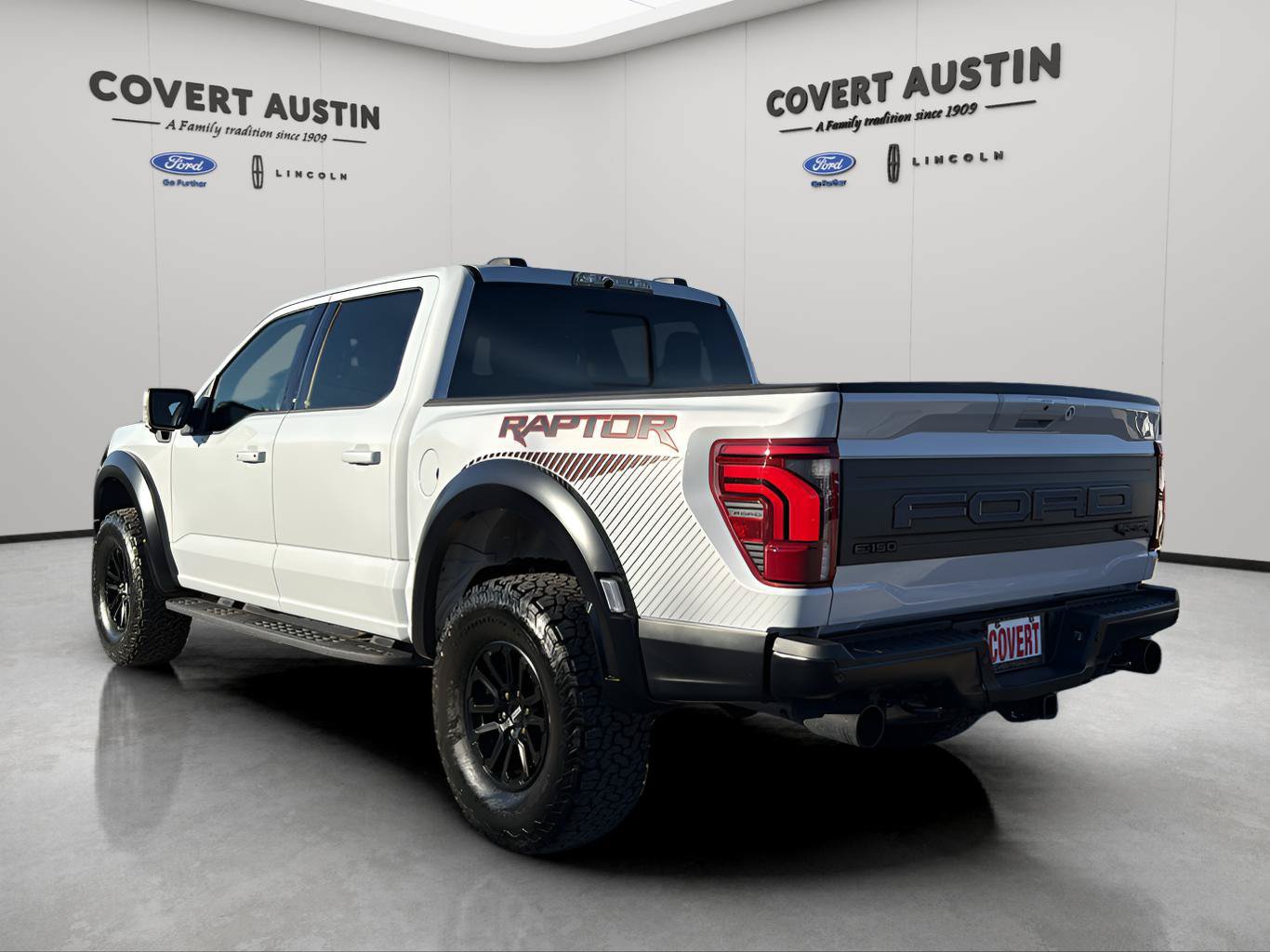 Used 2025 Ford F150 Raptor AWD/4WD image 6