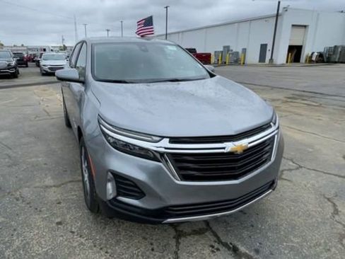 Used 2024 Chevrolet Equinox LT image 4