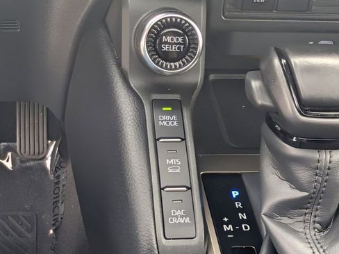 Used 2025 Toyota Land Cruiser w/ Premium Package image 17