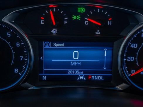 Used 2022 Chevrolet Equinox RS w/ LPO, Floor Liner Package image 43