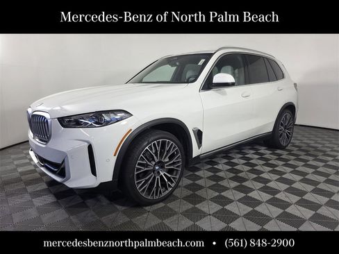 Used 2024 BMW X5 sDrive40i w/ Premium Package image 1
