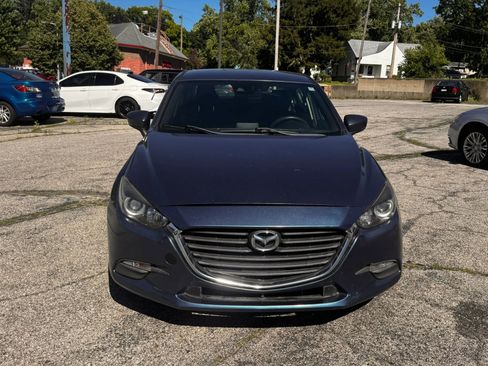 Used 2018 MAZDA MAZDA3 Sport w/ Preferred Equipment Package FWD image 2