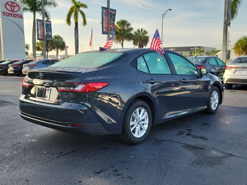 Used 2025 Toyota Camry LE w/ Convenience Package FWD image 12