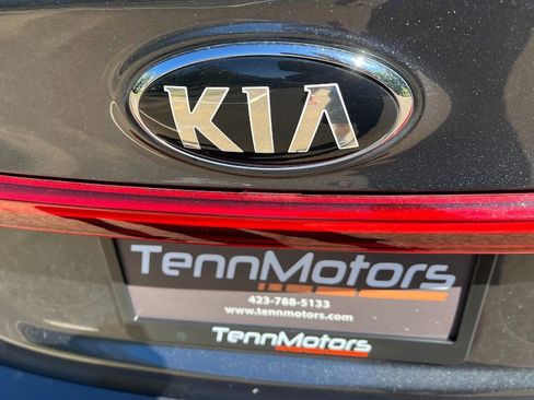 Used 2019 Kia Forte LXS image 48