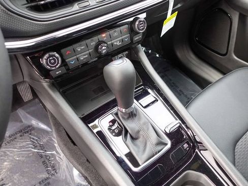 New 2026 Jeep Compass Latitude w/ Quick Order Package 29K image 21