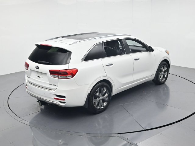Used 2016 Kia Sorento SX w/ SXL Technology Package AWD/4WD image 42