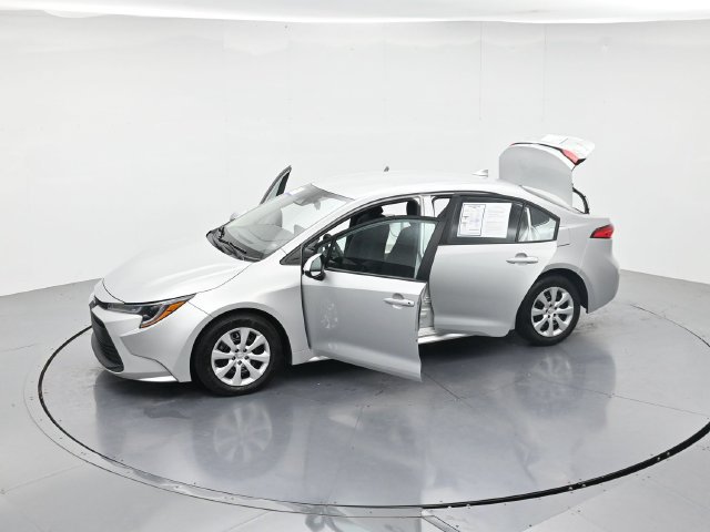Used 2024 Toyota Corolla LE FWD image 48