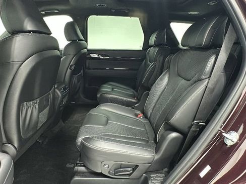 Used 2025 Hyundai Palisade Calligraphy image 12