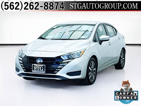 Used 2023 Nissan Versa SV image 1