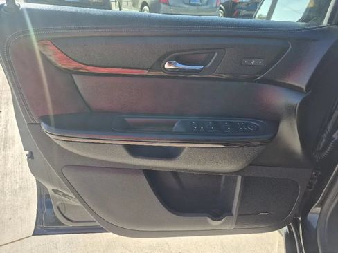 Used 2013 GMC Acadia Denali FWD image 11
