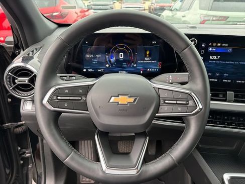 Used 2026 Chevrolet Equinox LT w/ Convenience Package II AWD/4WD image 21