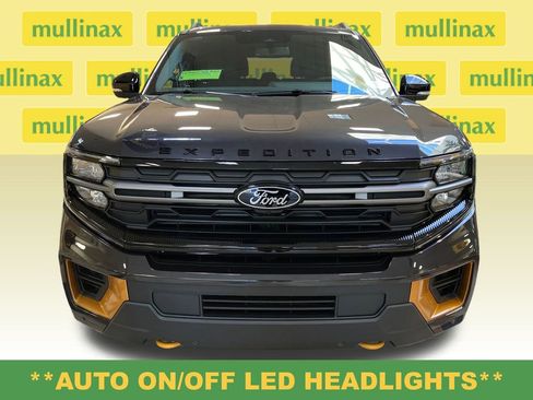 New 2025 Ford Expedition Tremor image 15