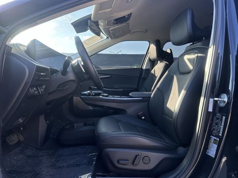 Used 2024 Kia EV6 Wind image 13