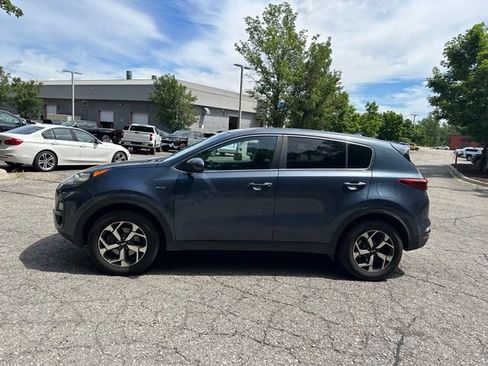 Used 2020 Kia Sportage LX AWD/4WD image 2