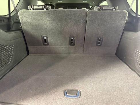 Used 2025 GMC Yukon XL Denali image 28