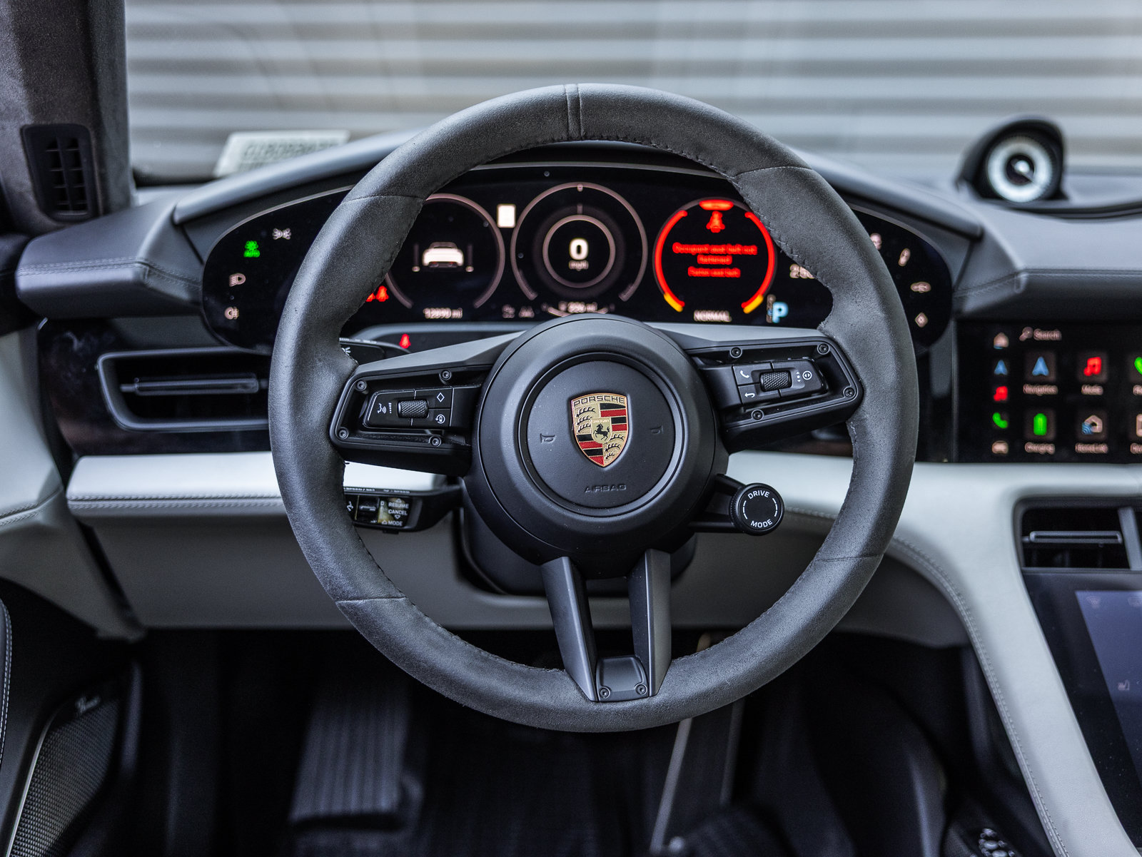 Certified 2024 Porsche Taycan Turbo S AWD/4WD image 17