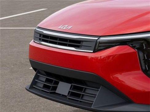 Certified 2025 Kia K4 LXS image 13