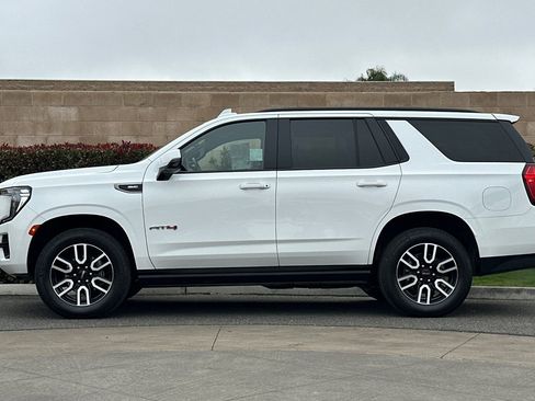 Used 2023 GMC Yukon AT4 w/ AT4 Premium Package image 7