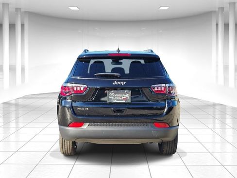 New 2026 Jeep Compass Latitude AWD/4WD image 4