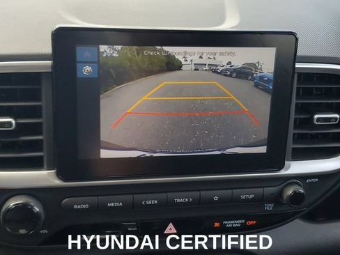 Certified 2023 Hyundai Venue SEL FWD image 27