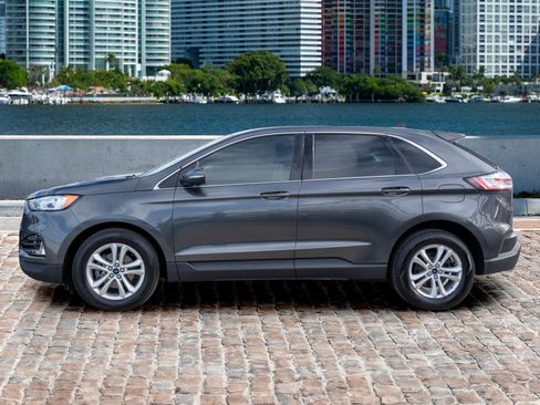 Used 2020 Ford Edge SEL w/ Convenience Package image 8