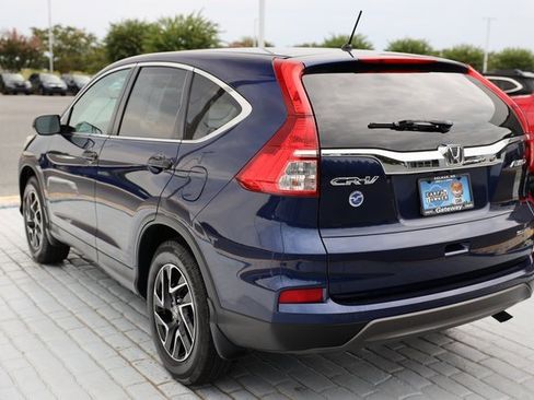 Used 2016 Honda CR-V SE image 3