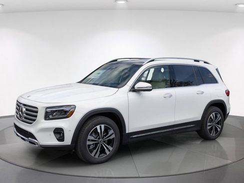 New 2026 Mercedes-Benz GLB 250 4MATIC image 4
